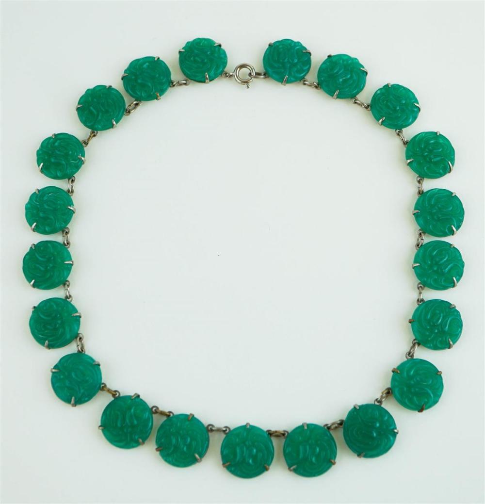 CARVED GREEN ONYX AND SILVER NECKLACECARVED