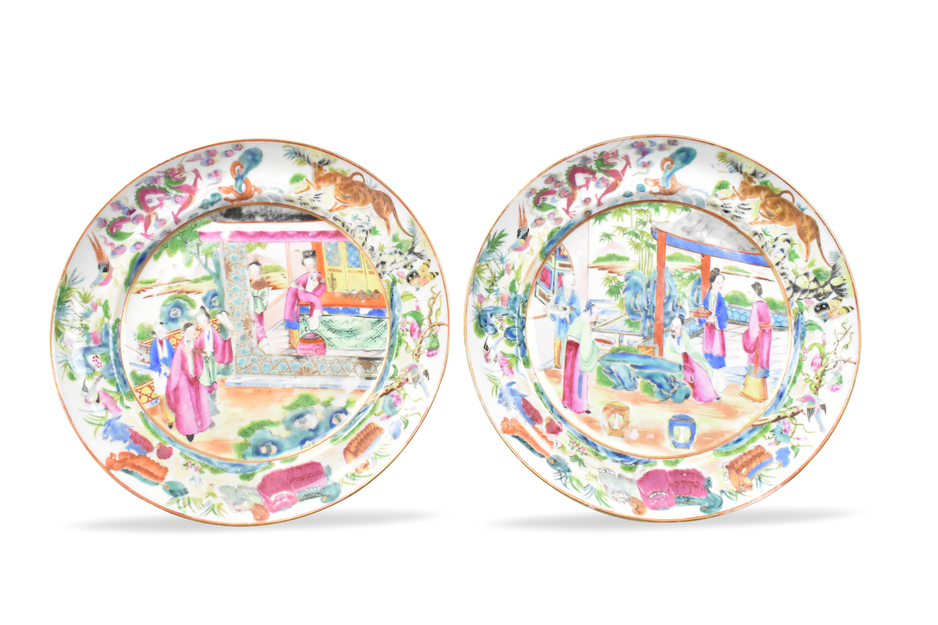 PAIR OF CHINESE CANTON ROSE MEDALLION