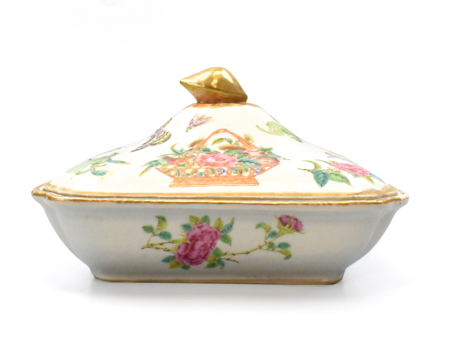 CHINESE EXPORT CANTON TUREEN W  33a8e1