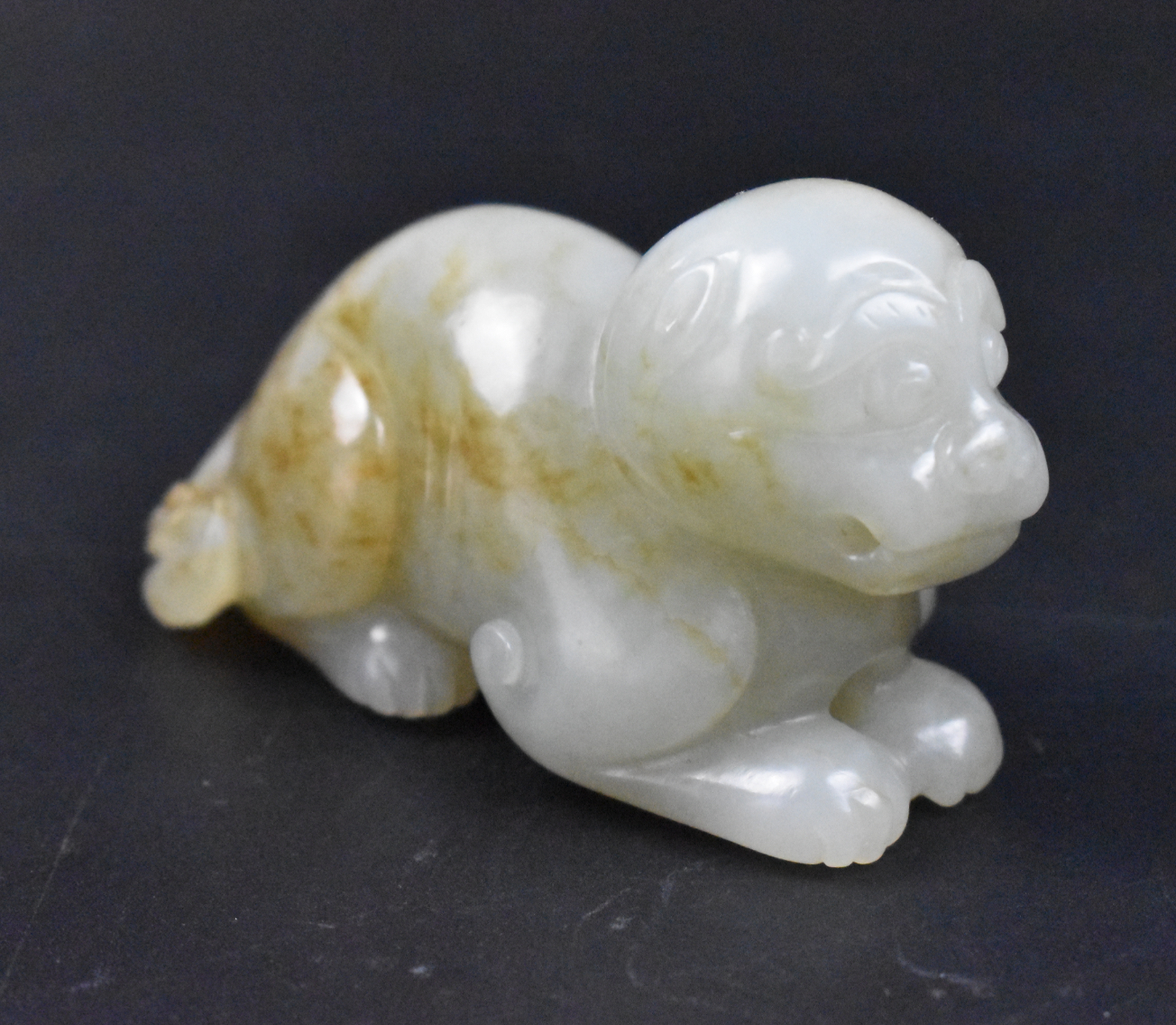 CHINESE JADE CARVED LION FIGURE  33a8fd