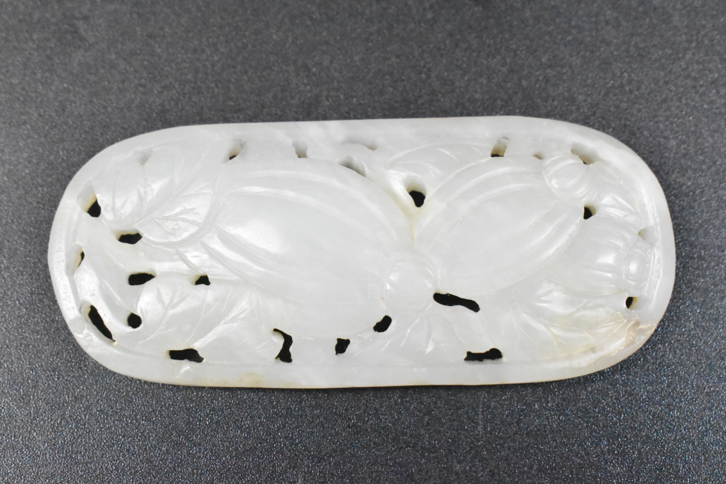 CHINESE WHITE JADE CARVED PLAQUE 33a8f7