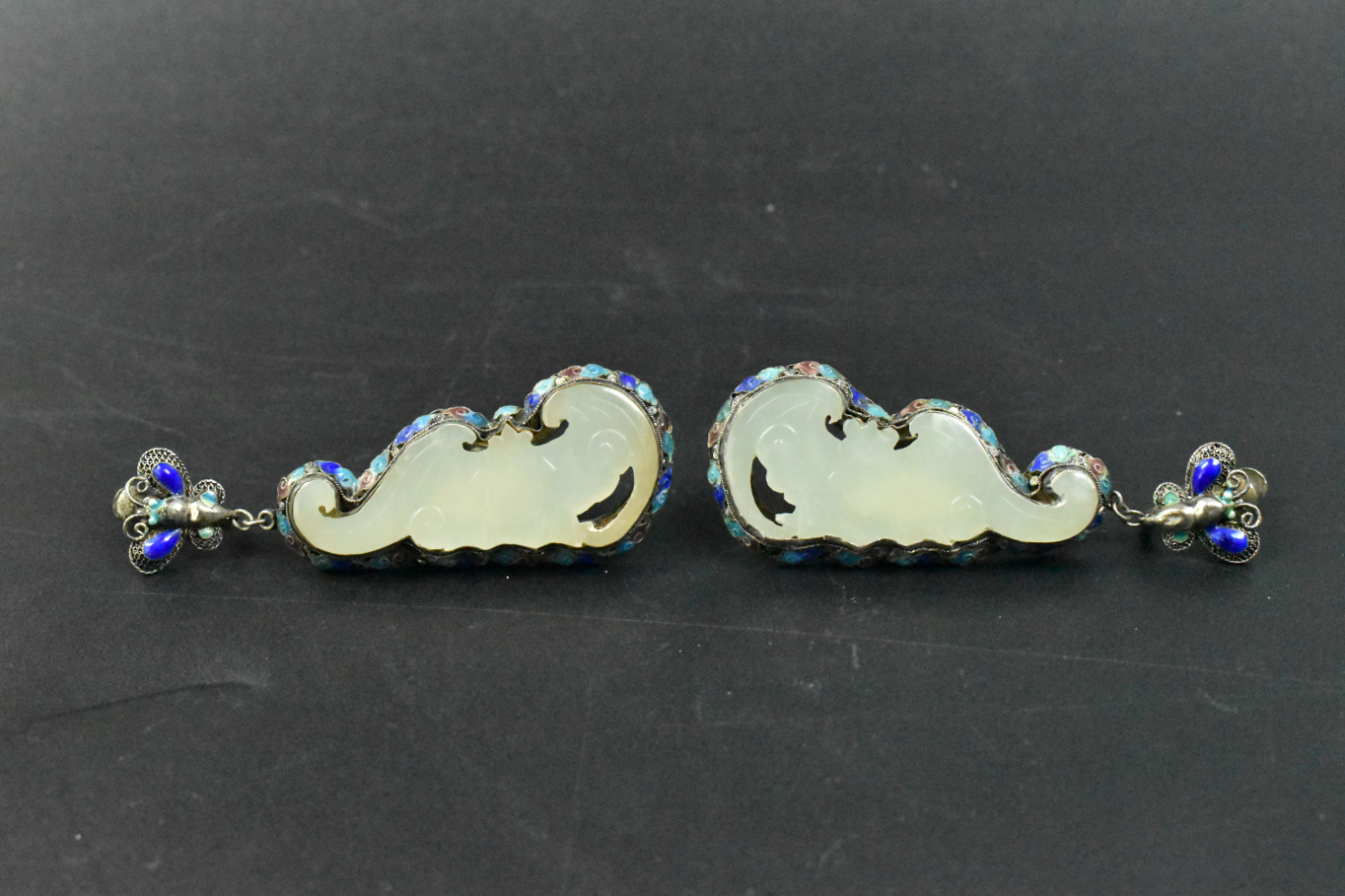 PAIR OF CHINESE JADE CARVED EARRING,