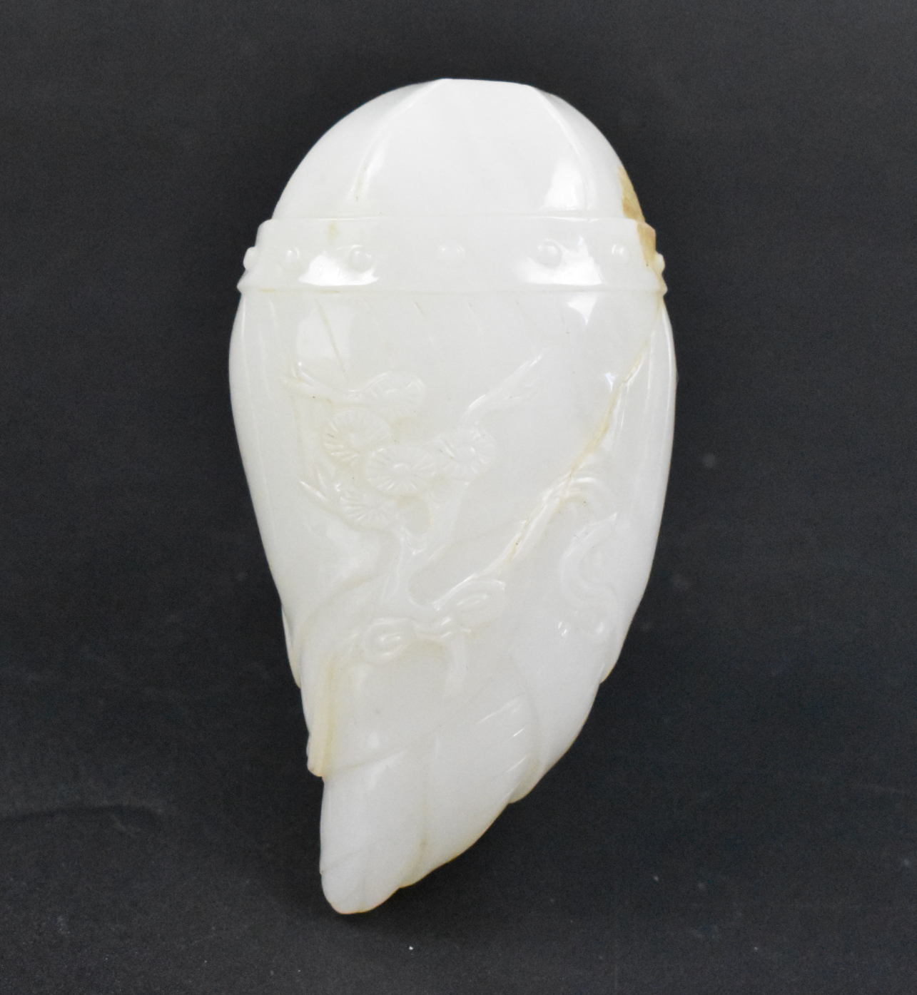 CHINESE WHITE JADE CARVED SNUFF 33a978