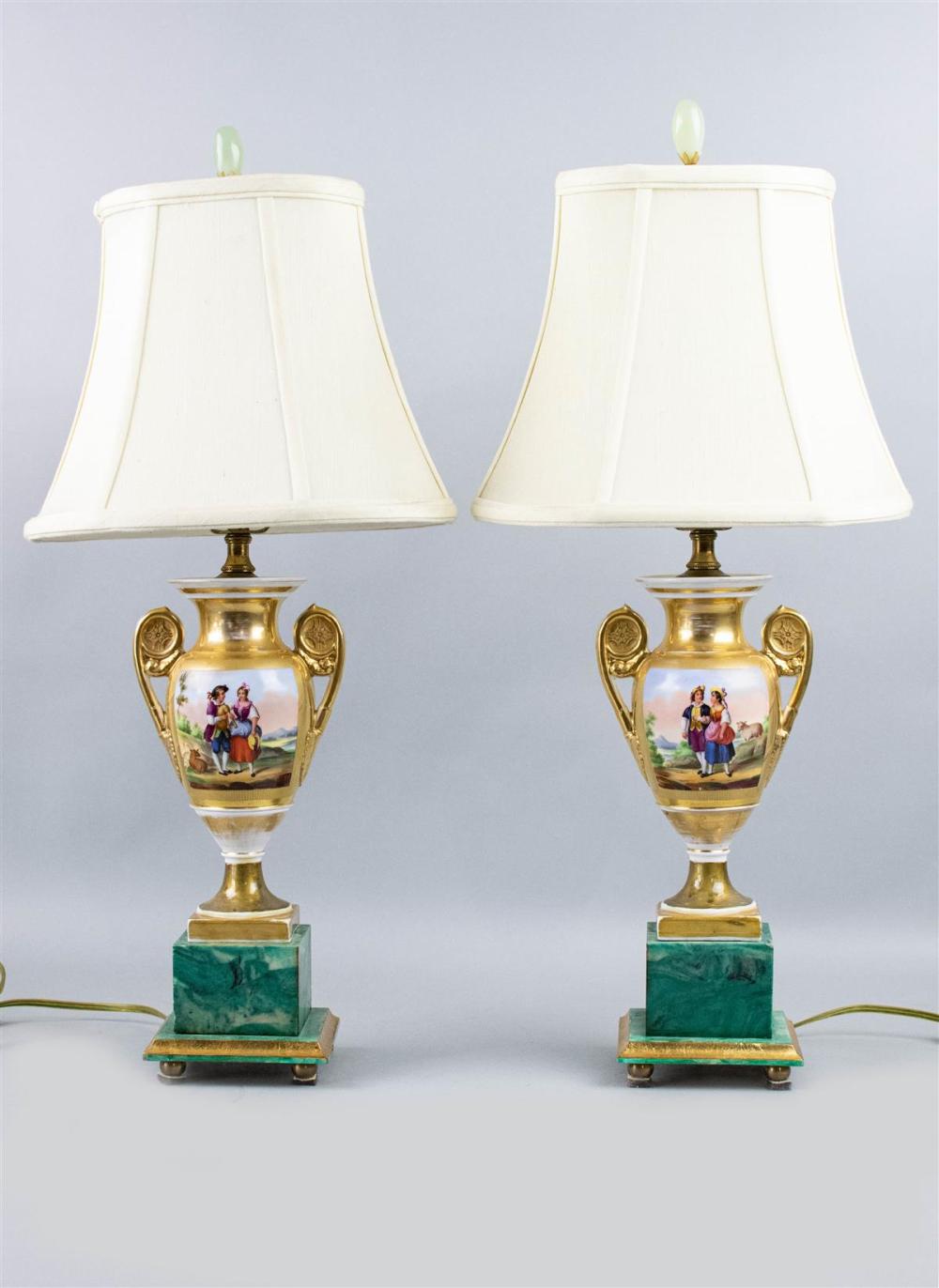 PAIR OF NEOCLASSICAL FRENCH GOLD 33aaa9