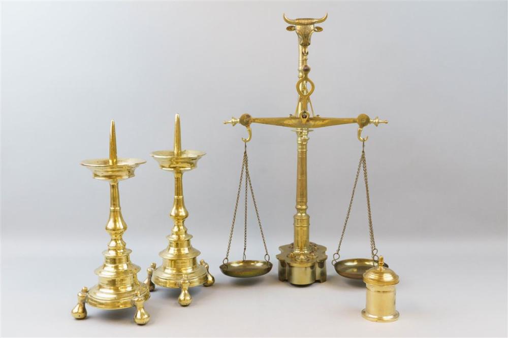 BRASS HANGING SCALE AND PAIR OF