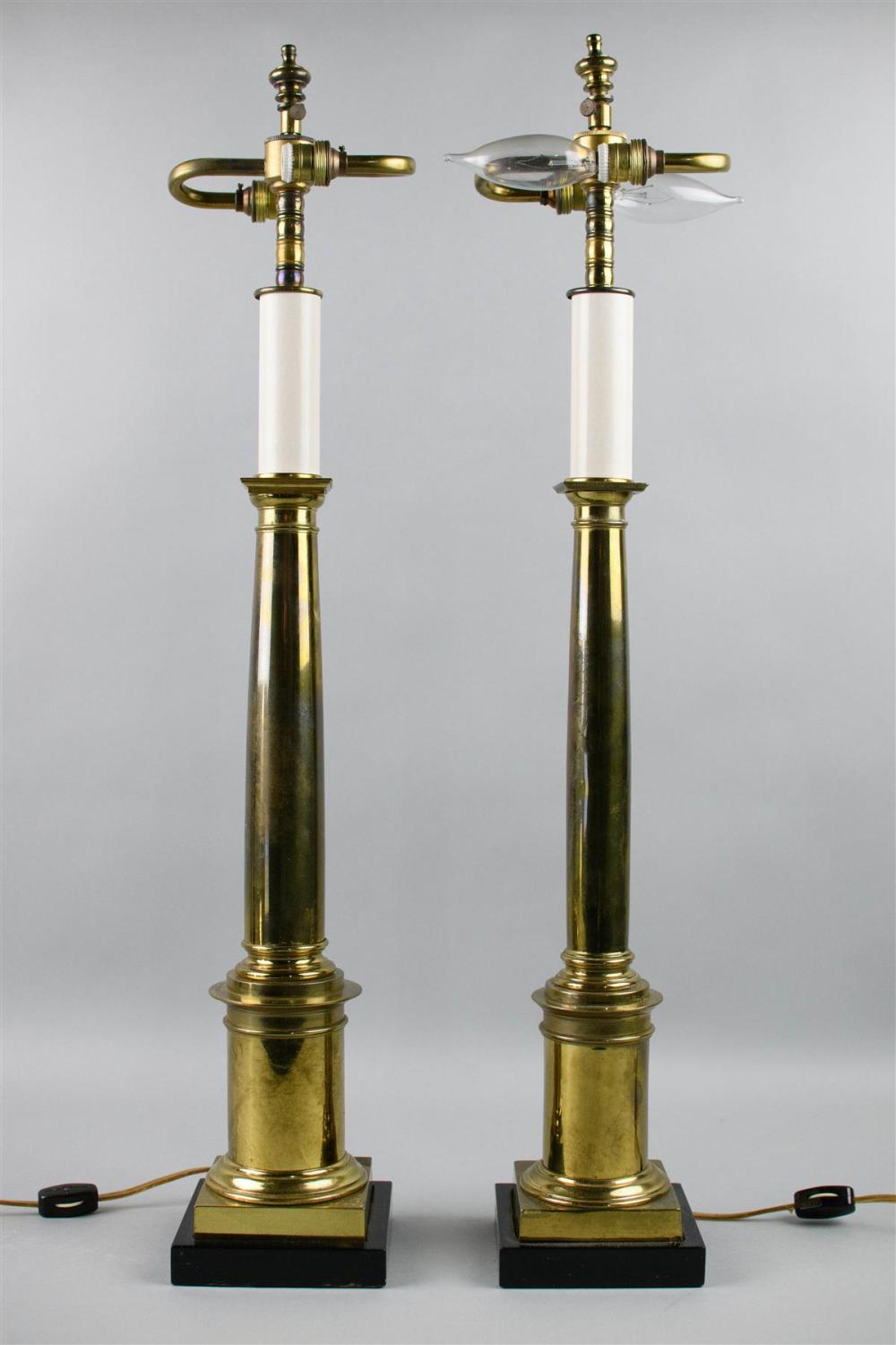 PAIR OF BRASS COLUMNAR FORM TABLE