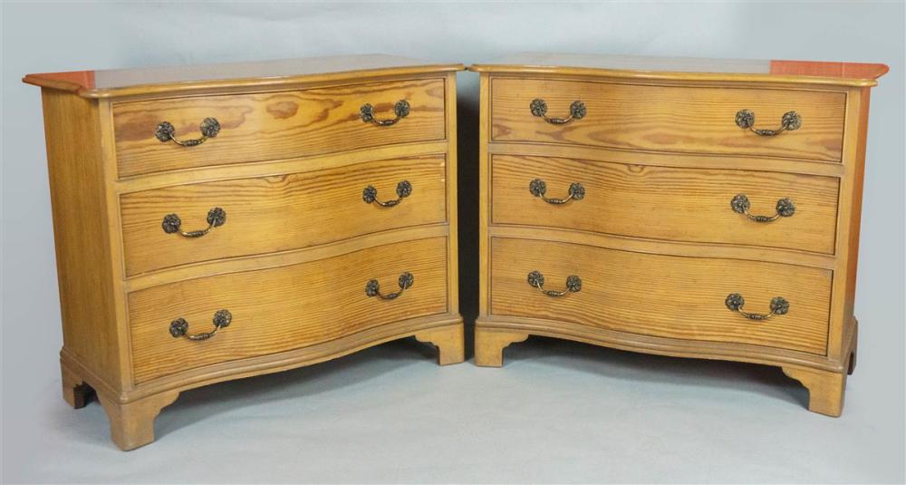 PAIR OF BAKER CHIPPENDALE STYLE