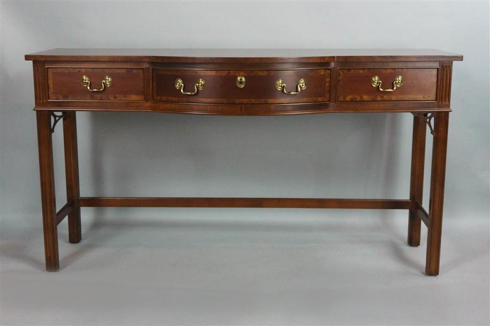 GEORGE III STYLE MAHOGANY DIMINUTIVE 33ab2e