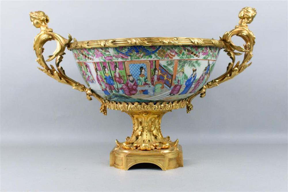 CHINESE ROSE MEDALLION PUNCH BOWL 33ab8d