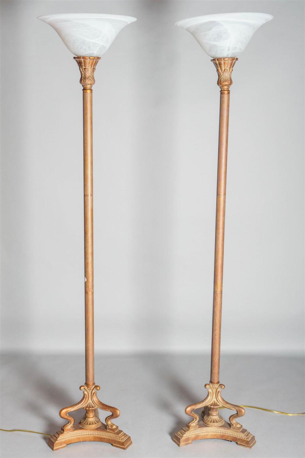 PAIR OF ART NOUVEAU STYLE TORCHIERESPAIR 33ac3a