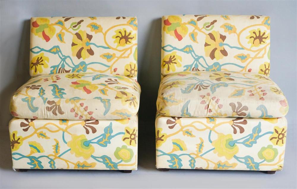 PAIR OF CONTEMPORARY FLORAL UPHOLSTERED