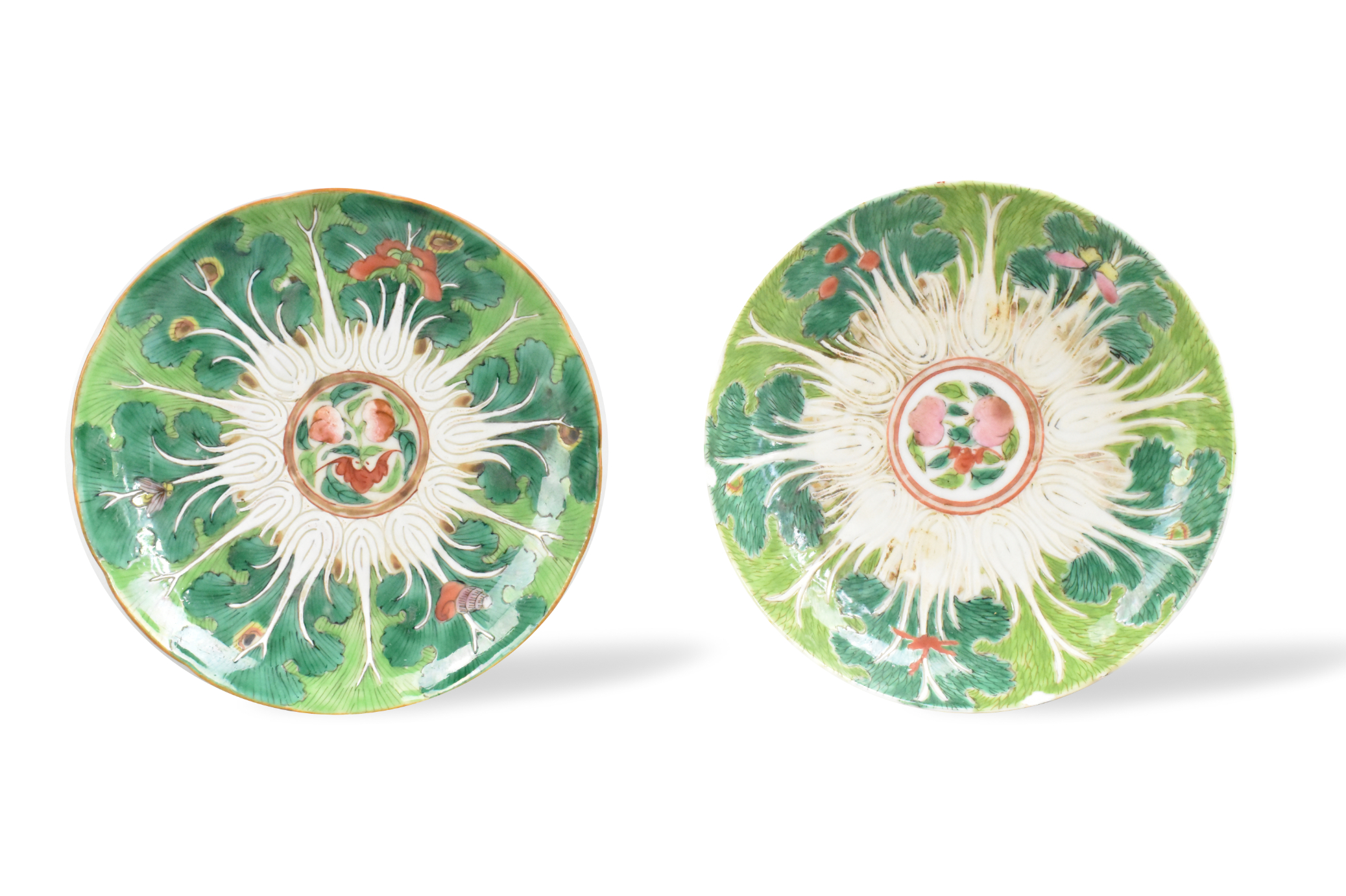 PAIR OF CHINESE CABBAGE PLATES, 19TH