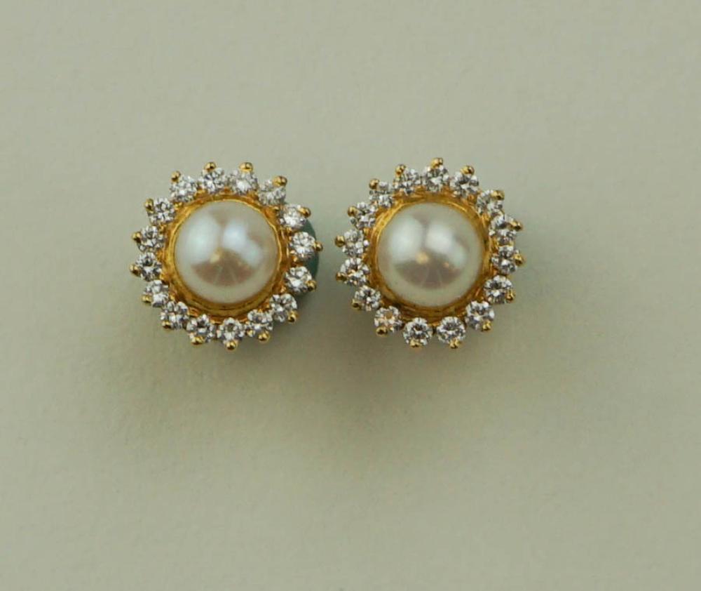 18K YELLOW GOLD PEARL AND DIAMOND