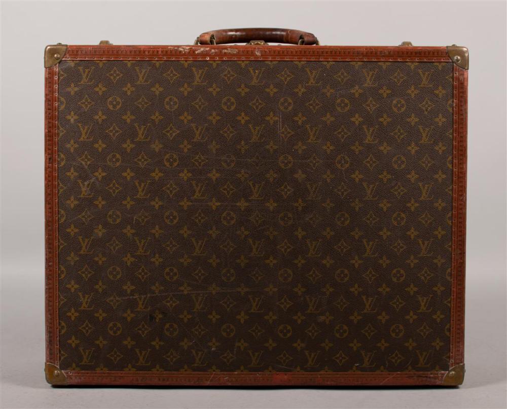 VINTAGE LOUIS VUITTON SUITCASEVINTAGE 33ae9a