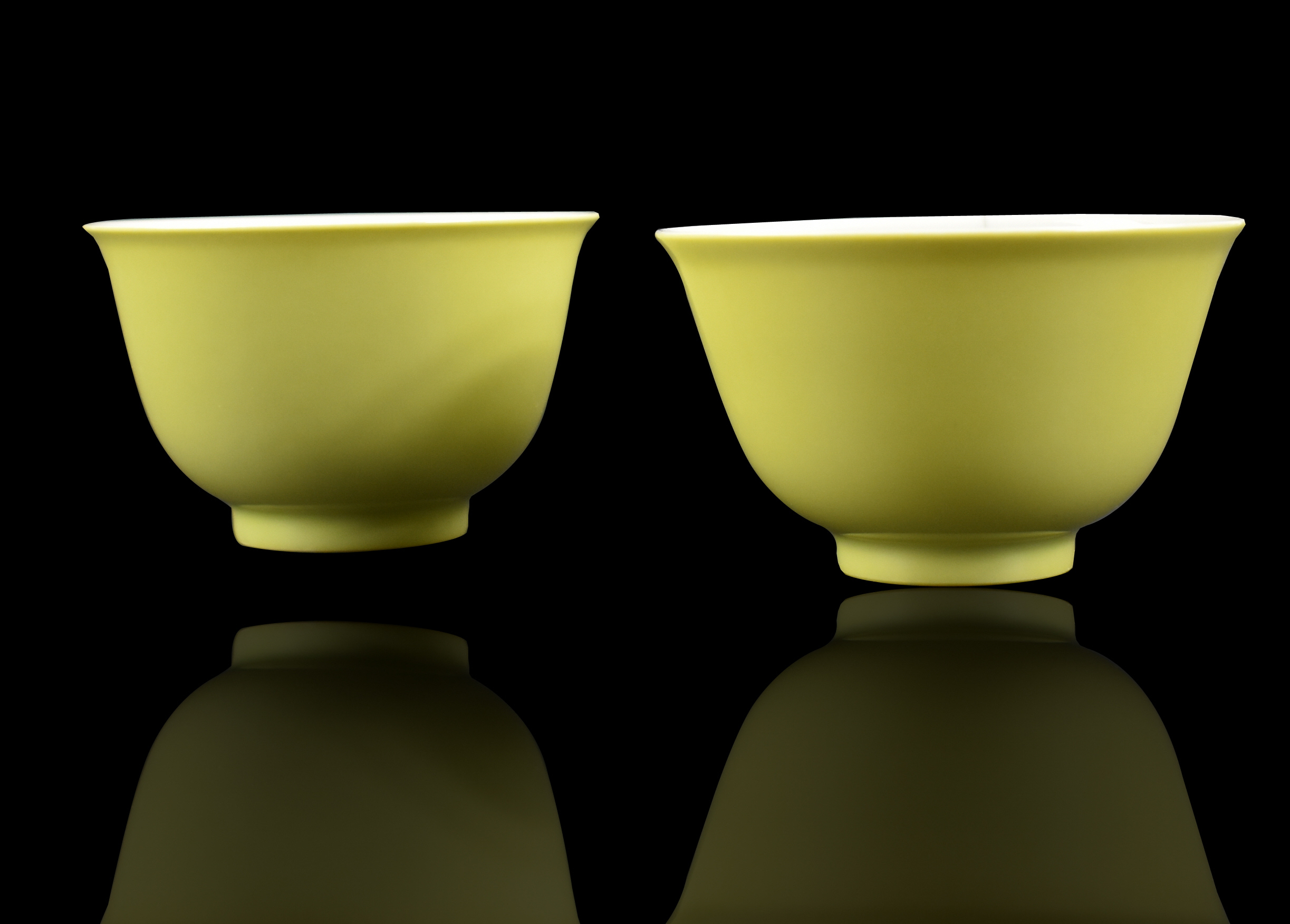 PAIR OF CHINESE LEMON GLAZED BOWL