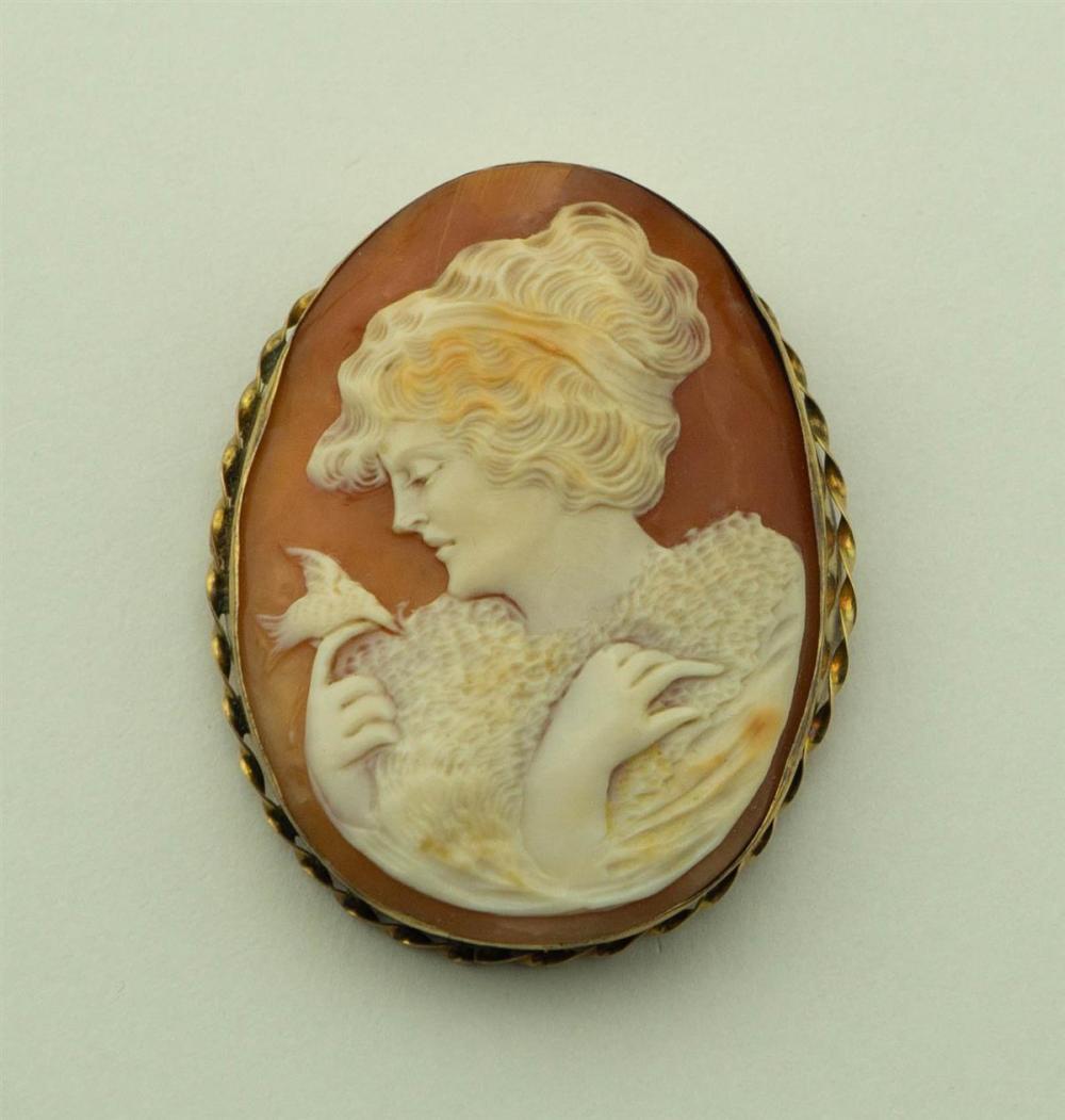 VINTAGE 14K YELLOW GOLD CAMEO PIN/PENDANTVINTAGE