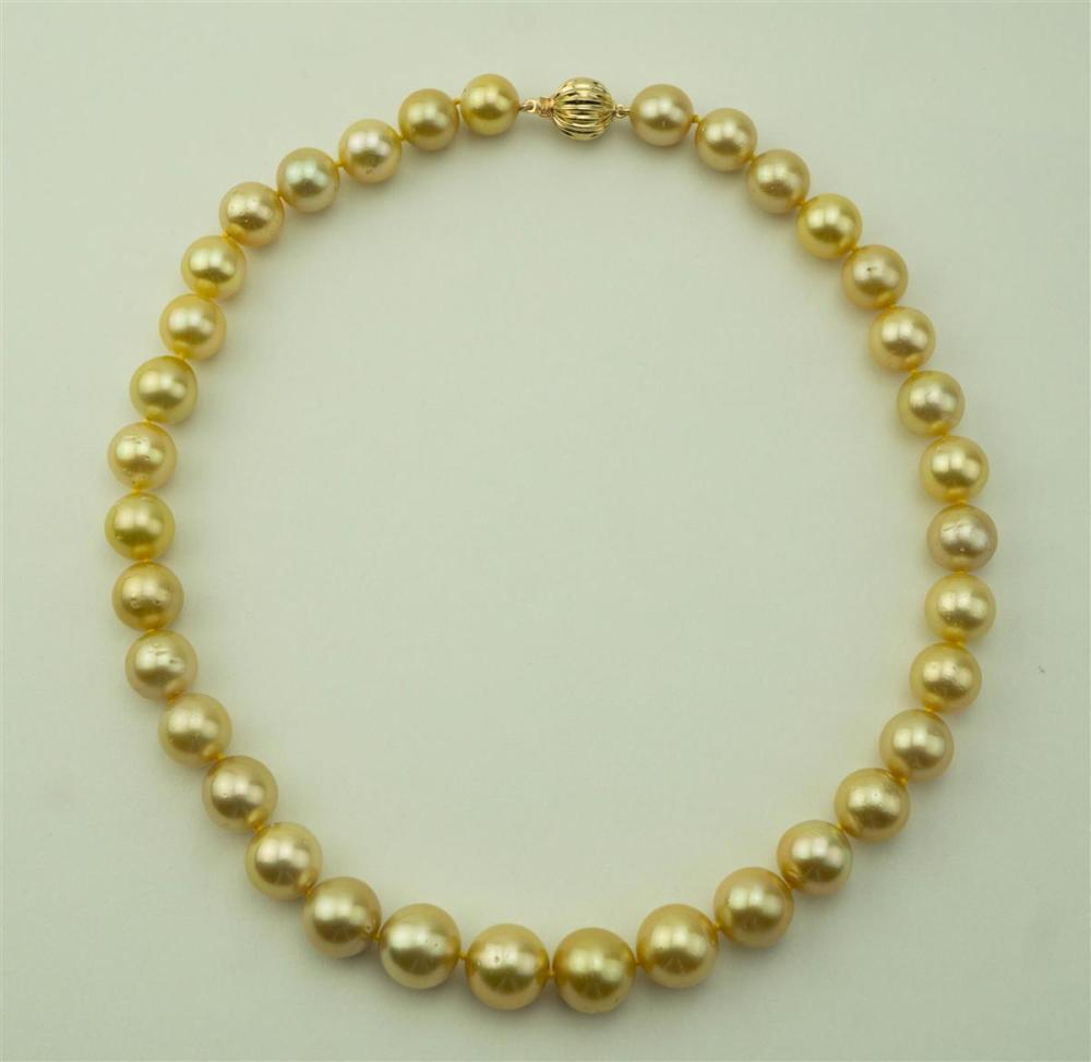 SOUTH SEA GOLDEN COLOR PEARL NECKLACESOUTH