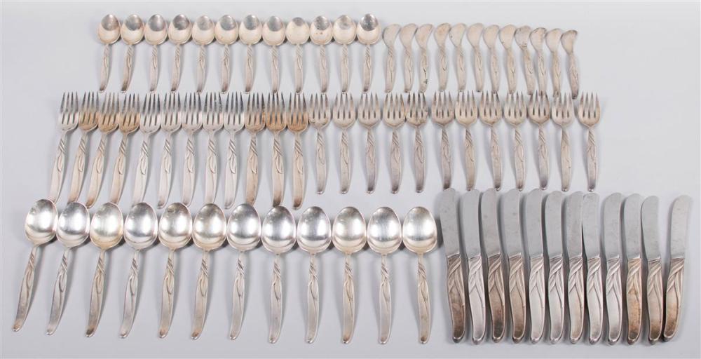 TOWLE SILVER SOUTHWIND PART FLATWARE 33aefd