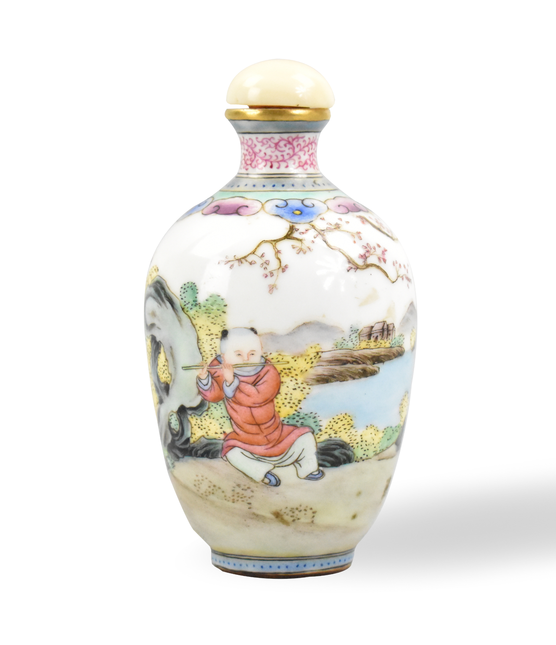 CHINESE PORCELAIN ENAMELED SNUFF