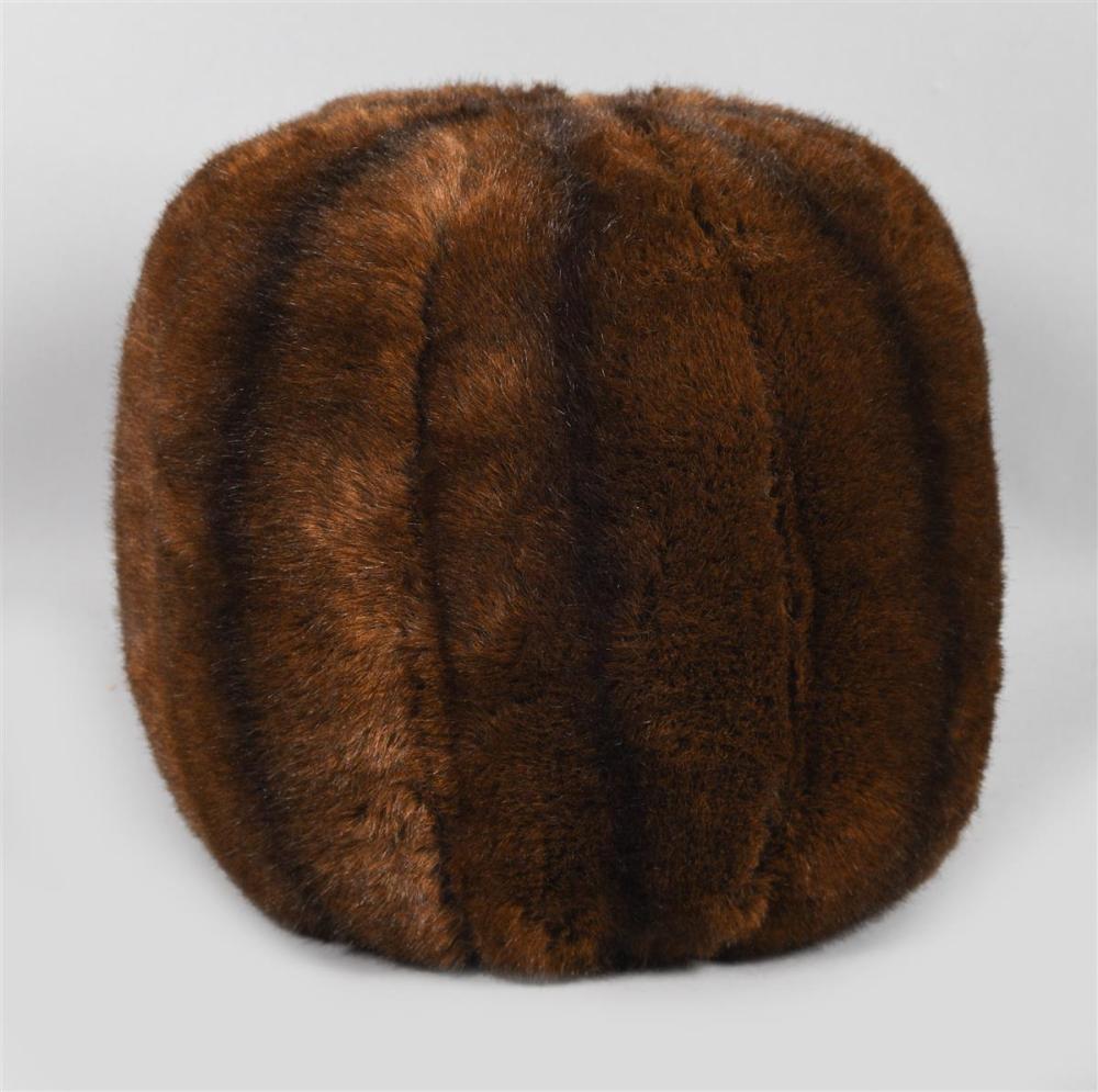 SMALL FAUX MINK SPHERICAL PILLOWSMALL 33b172