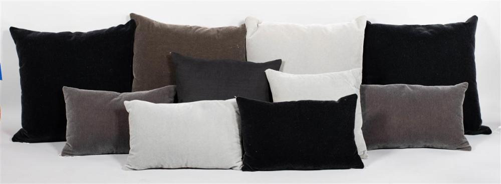 COLLECTION OF TEN TWO-TONED PILLOWSCOLLECTION