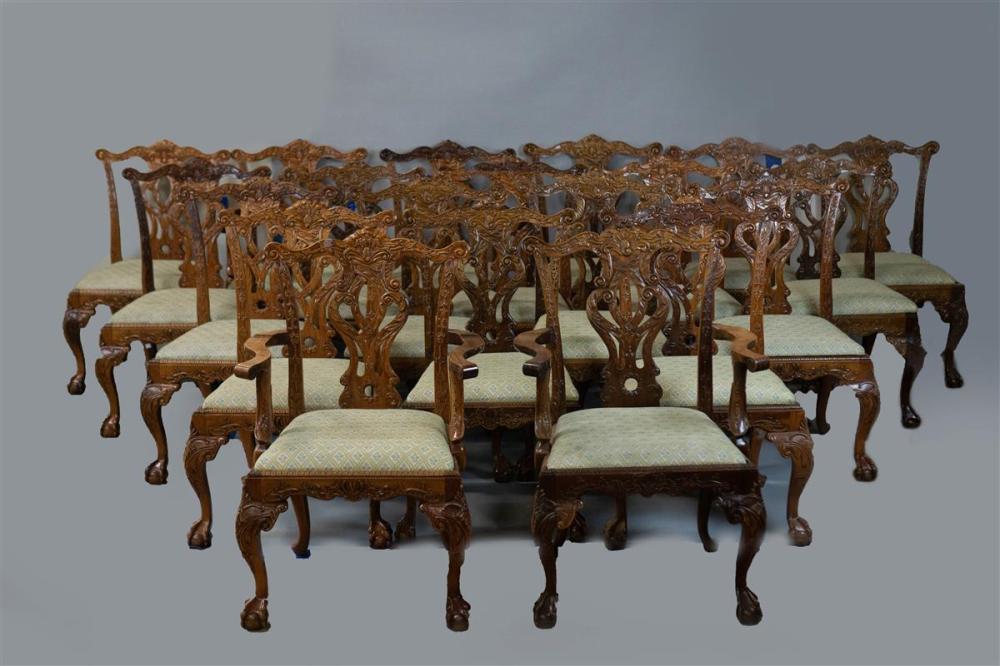 CHIPPENDALE STYLE MAHOGANY DINING 33b284