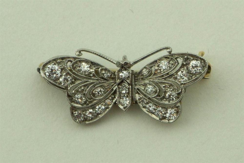 14K WHITE GOLD DIAMOND BUTTERFLY