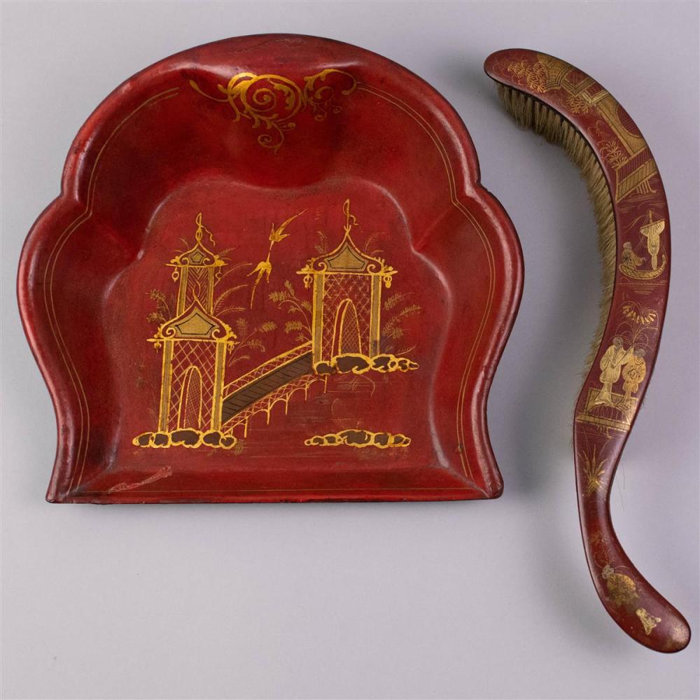 ENGLISH REGENCY PAPIER-MACHE DUST PAN