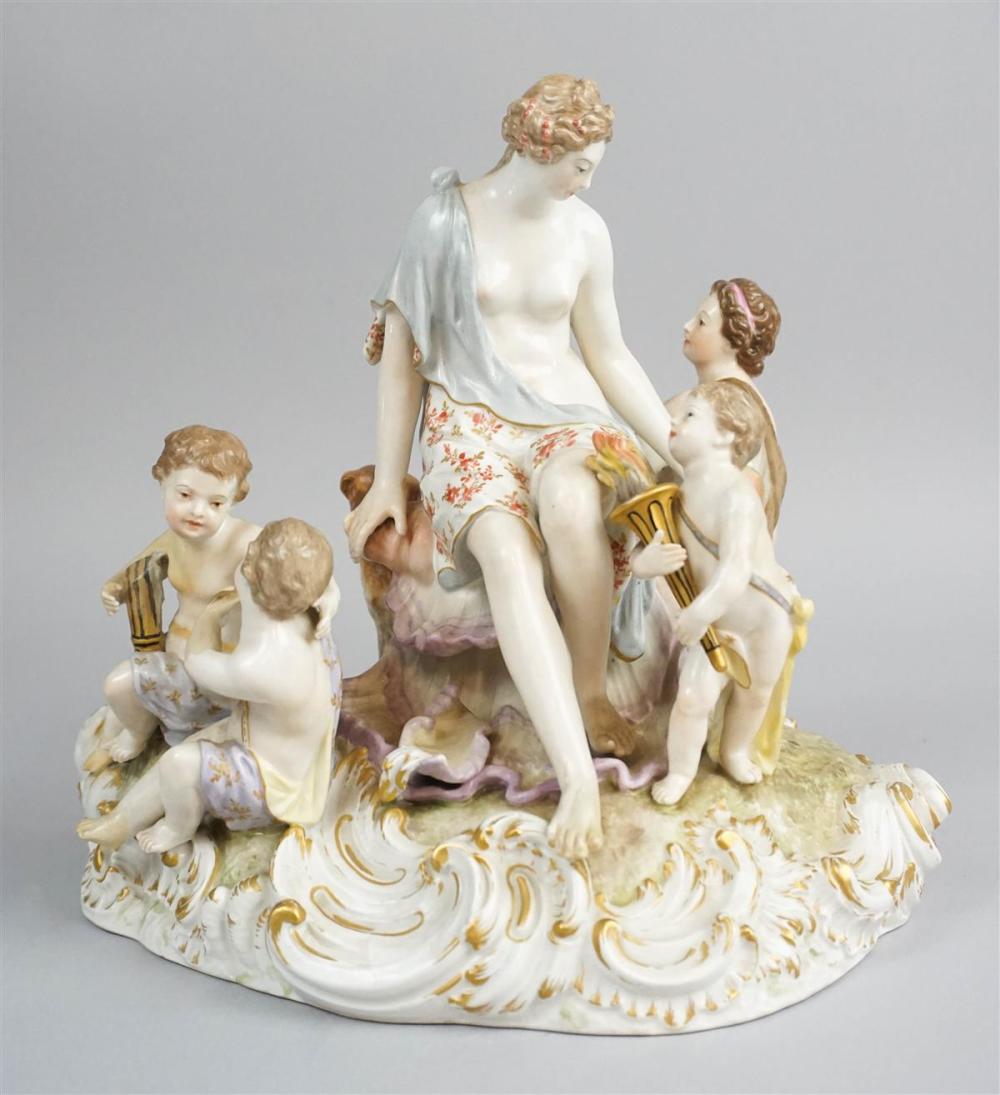 BERLIN KPM PORCELAIN MYTHOLOGICAL 33b460