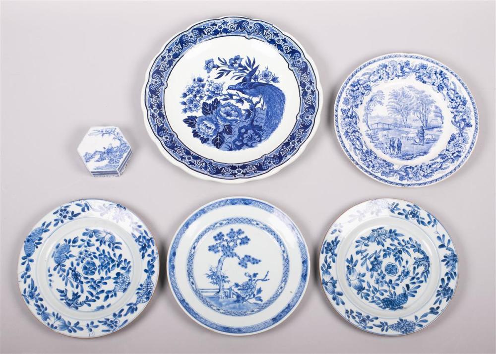 GROUP OF BLUE AND WHITE WARES  33b502