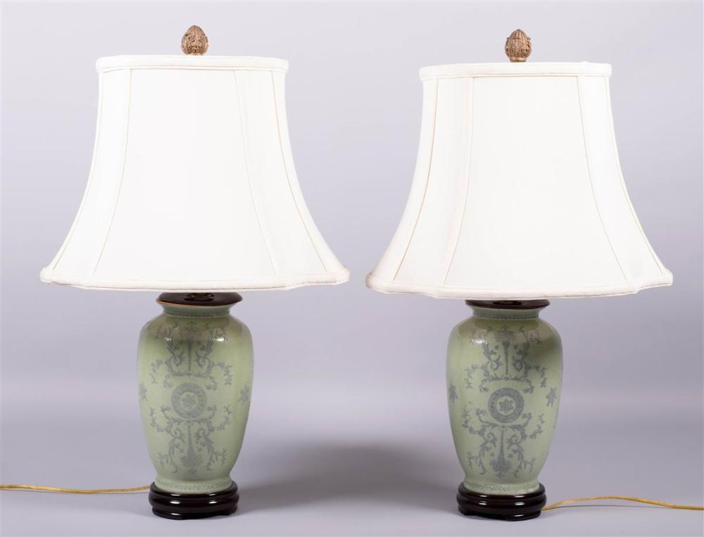 PAIR OF CHINESE CELADON TABLE LAMPS  33b521