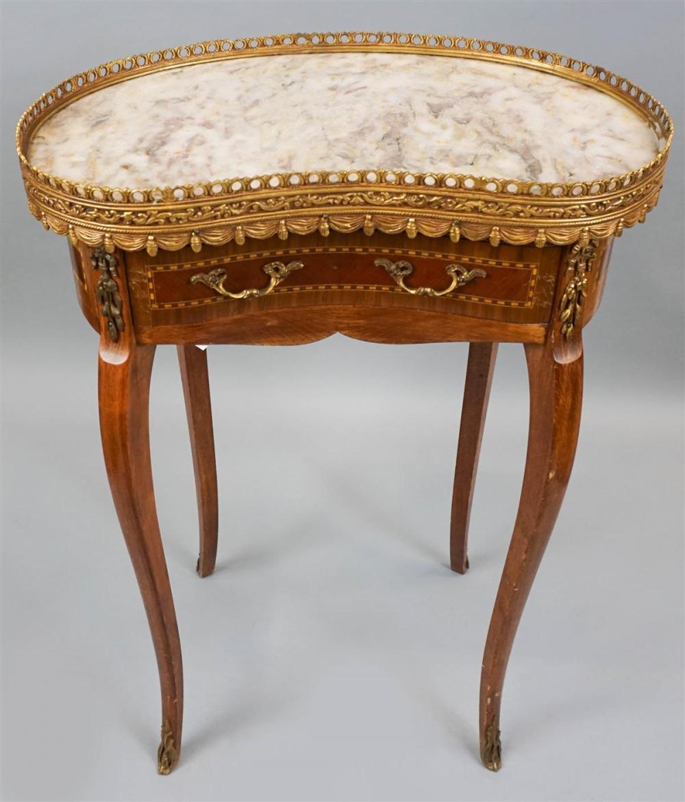 LOUIS XV STYLE KIDNEY SHAPED SIDE 33b565