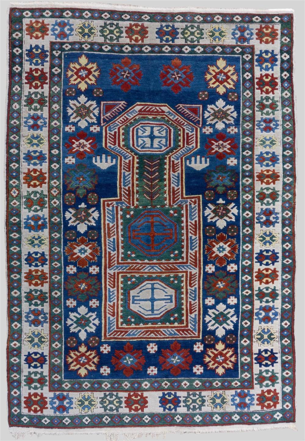 TRIBAL RUG WITH BLUE GROUND AND 33b5bf