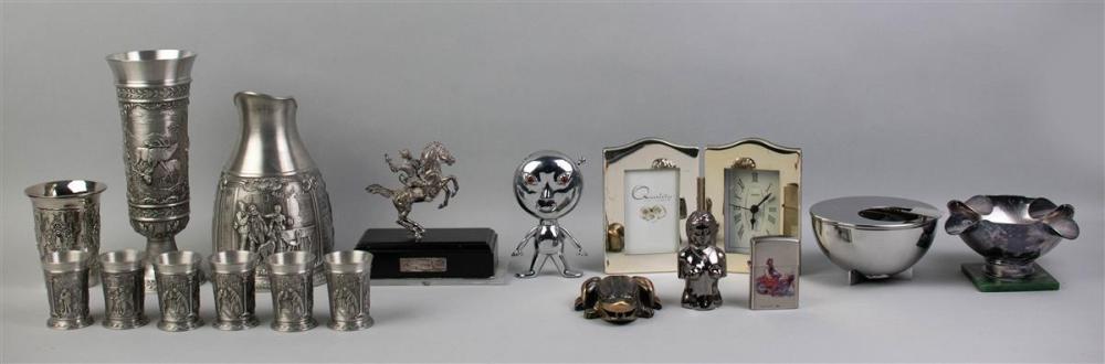 GROUP OF METAL ITEMS AND NOVELTY 33b796