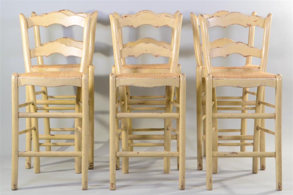 SET OF SIX FRENCH PROVINCIAL STYLE 33b80a