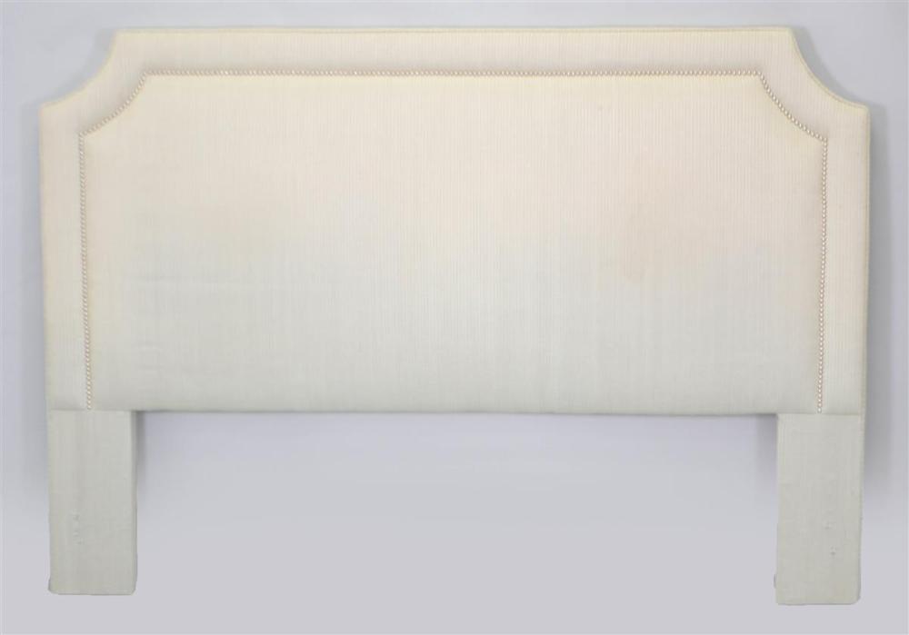 CONTEMPORARY UPHOLSTERED KING SIZED 33b827