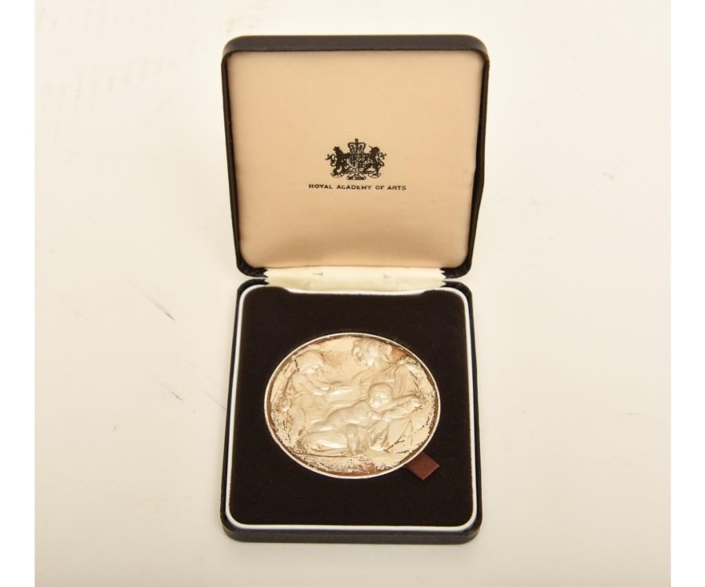 Cased silver medallion inscribed 339327