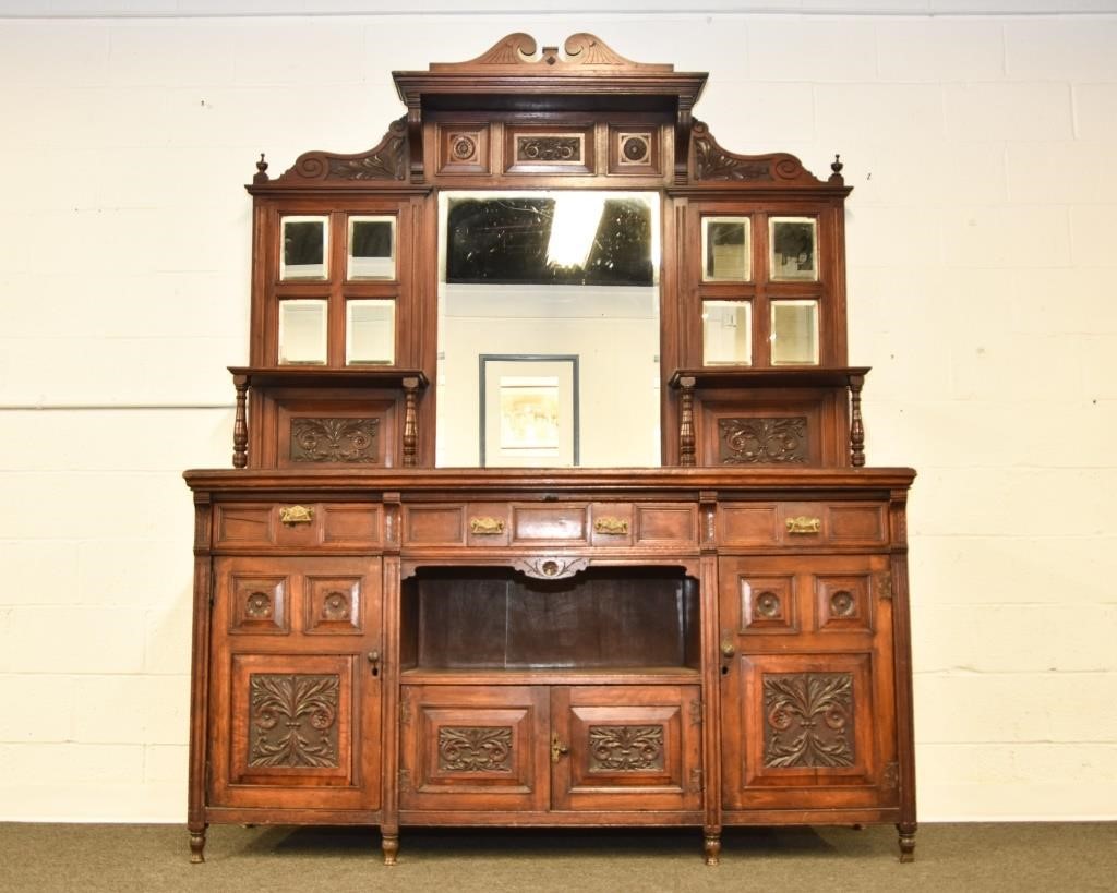 English mahogany sideboard, circa 1840