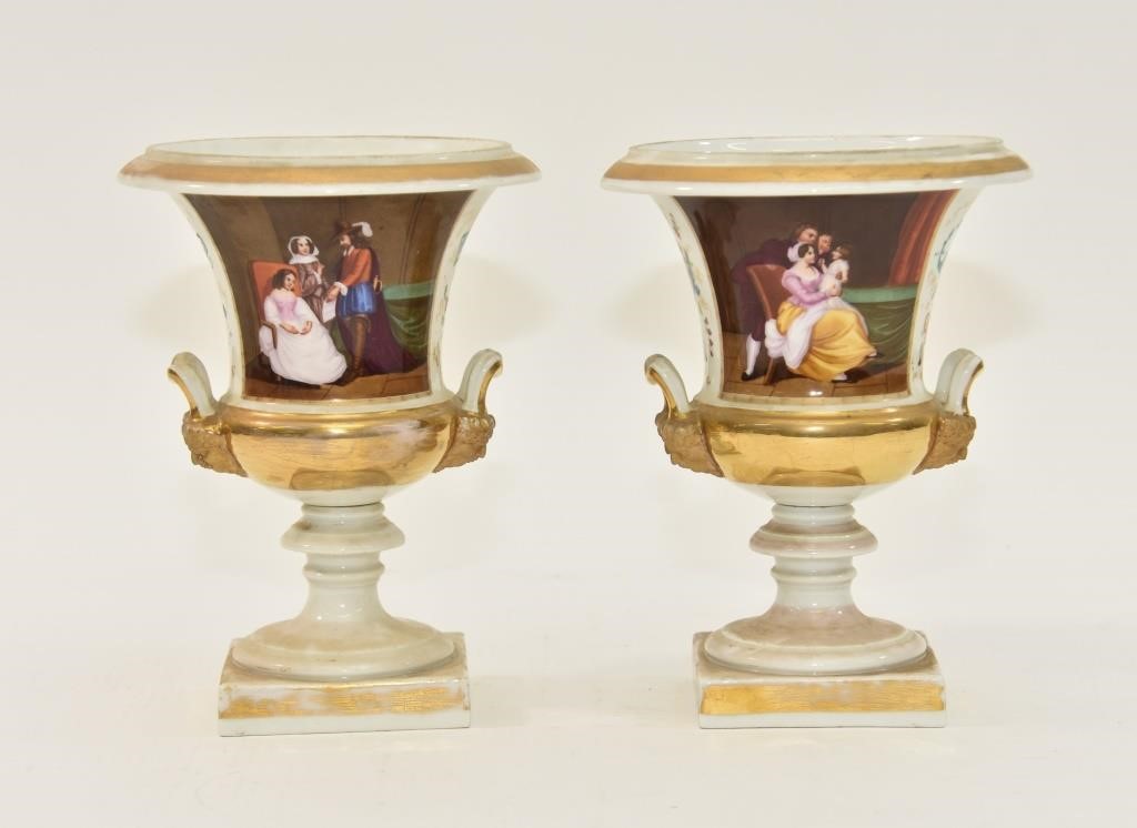 Pair of Paris porcelain urns, circa