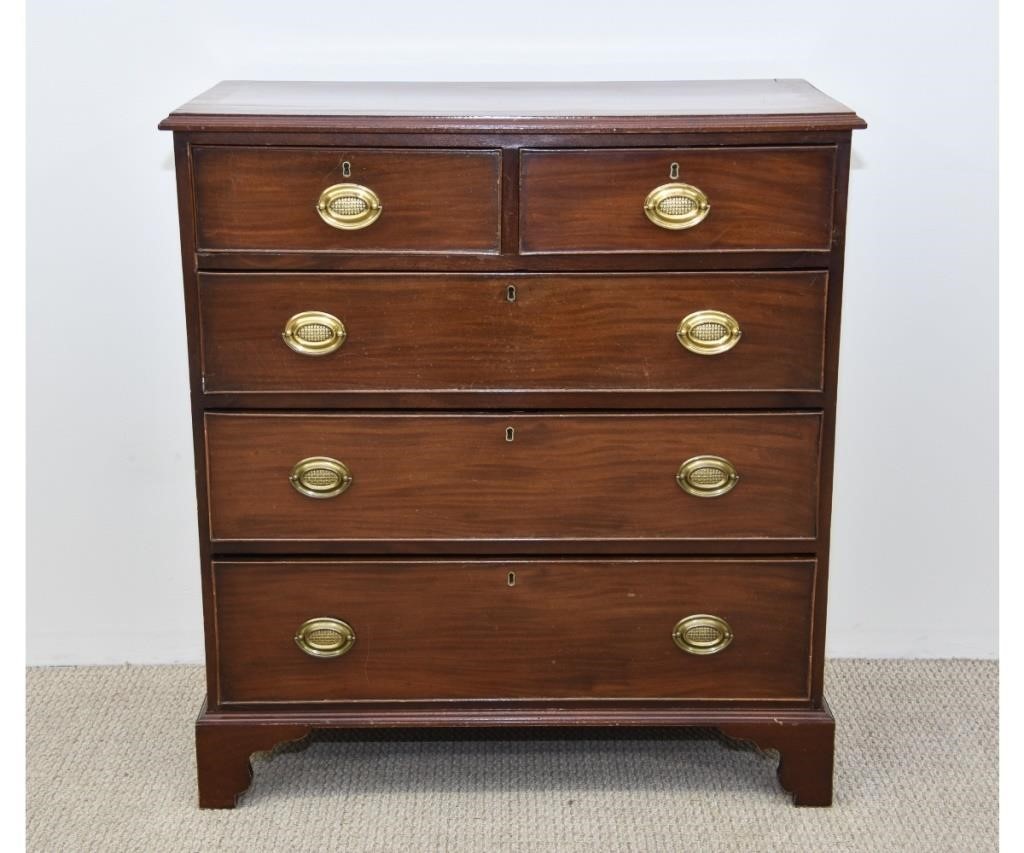 Georgian mahogany inlaid chest of drawers,