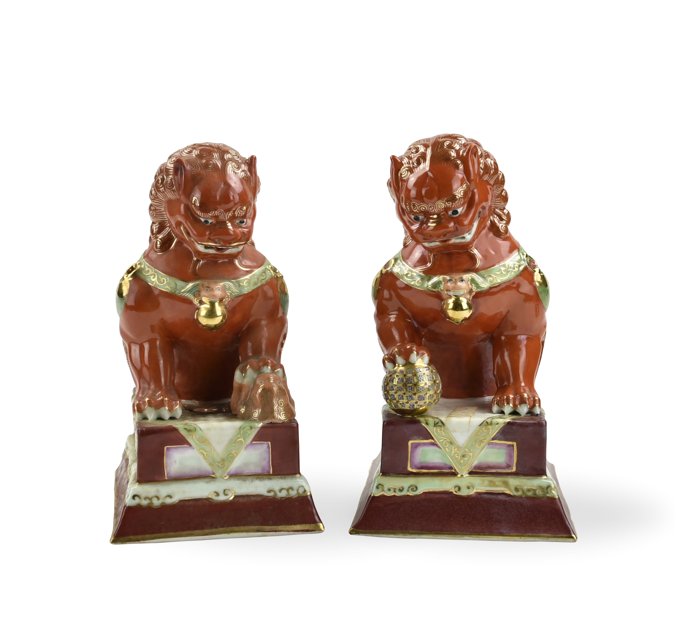 PAIR OF CHINESE PORCELAIN LIONS,20TH