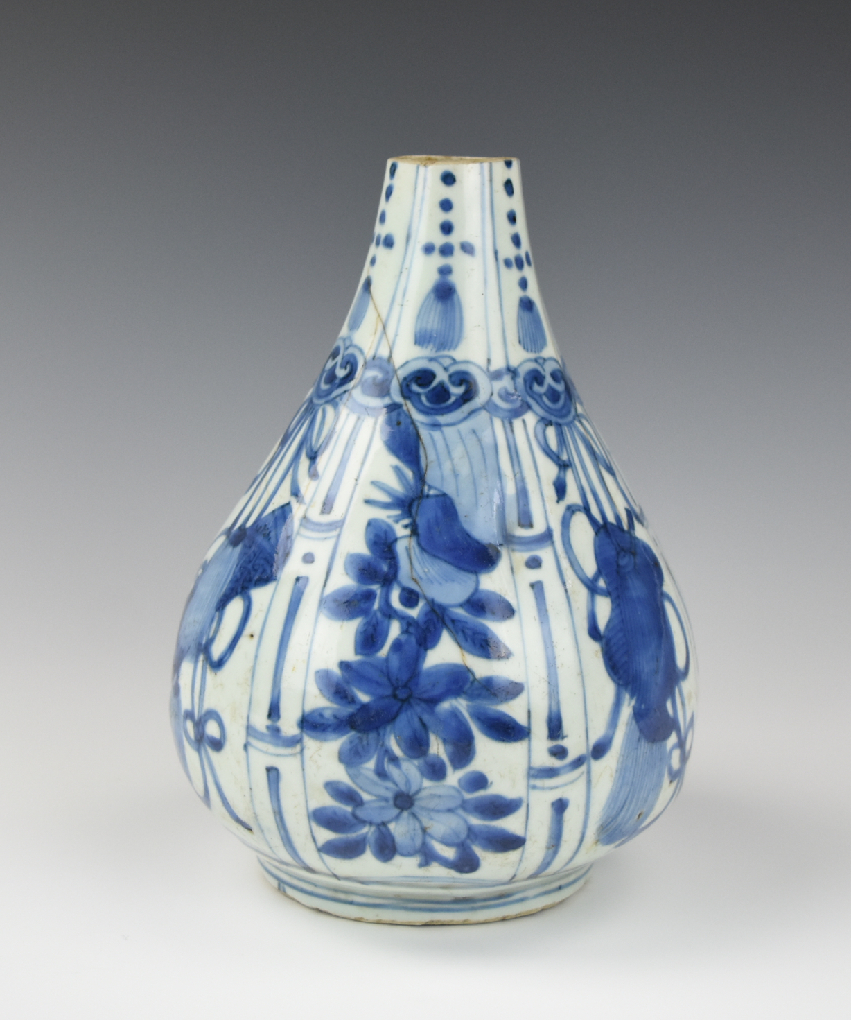 CHINESE BLUE & WHITE PEAR SHAPE