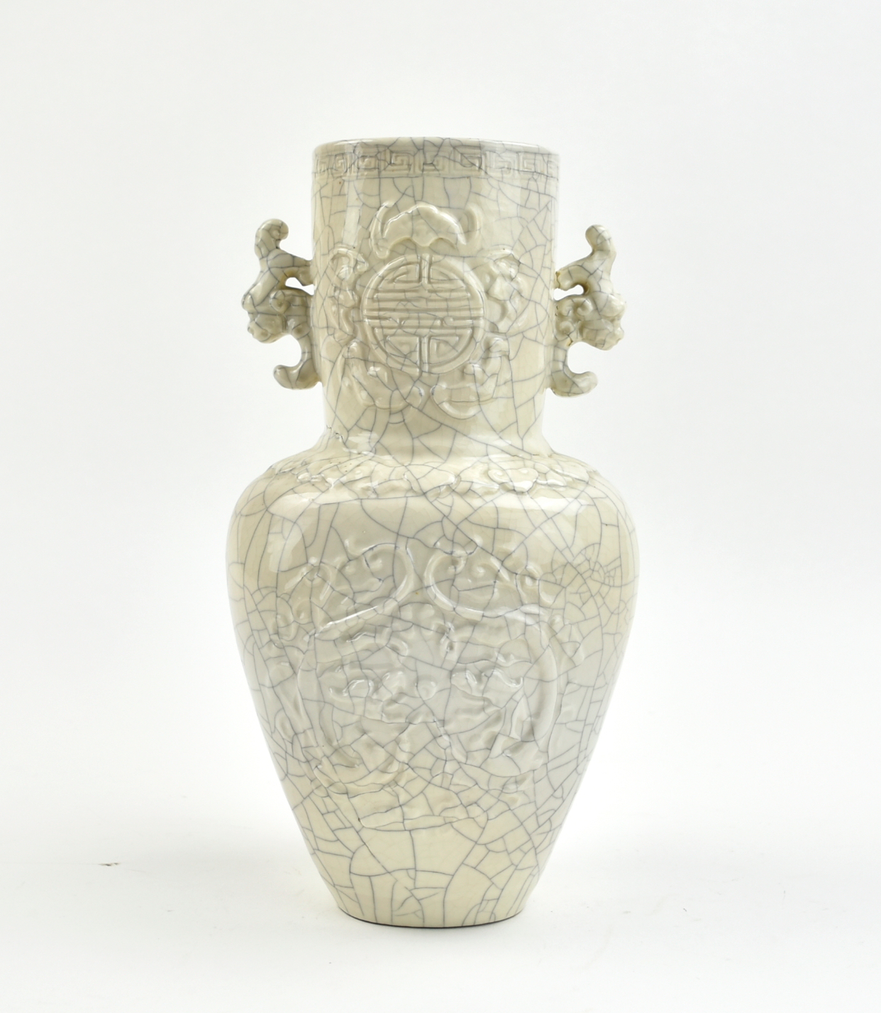 CHINESE GE TYPE GLAZED VASE of 3394cc