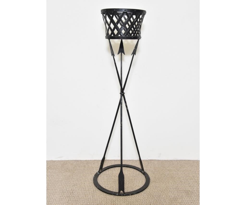 Wrought iron basket style standing