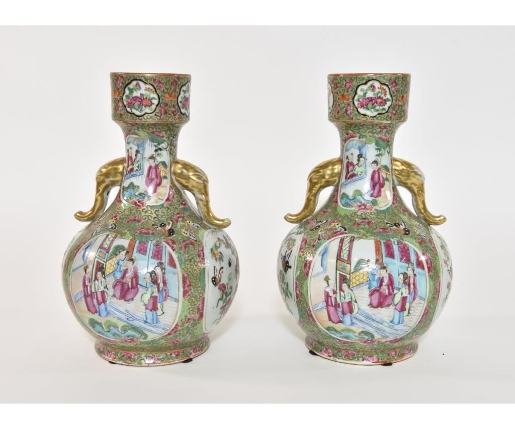 Pair of large Rose Medallion vases