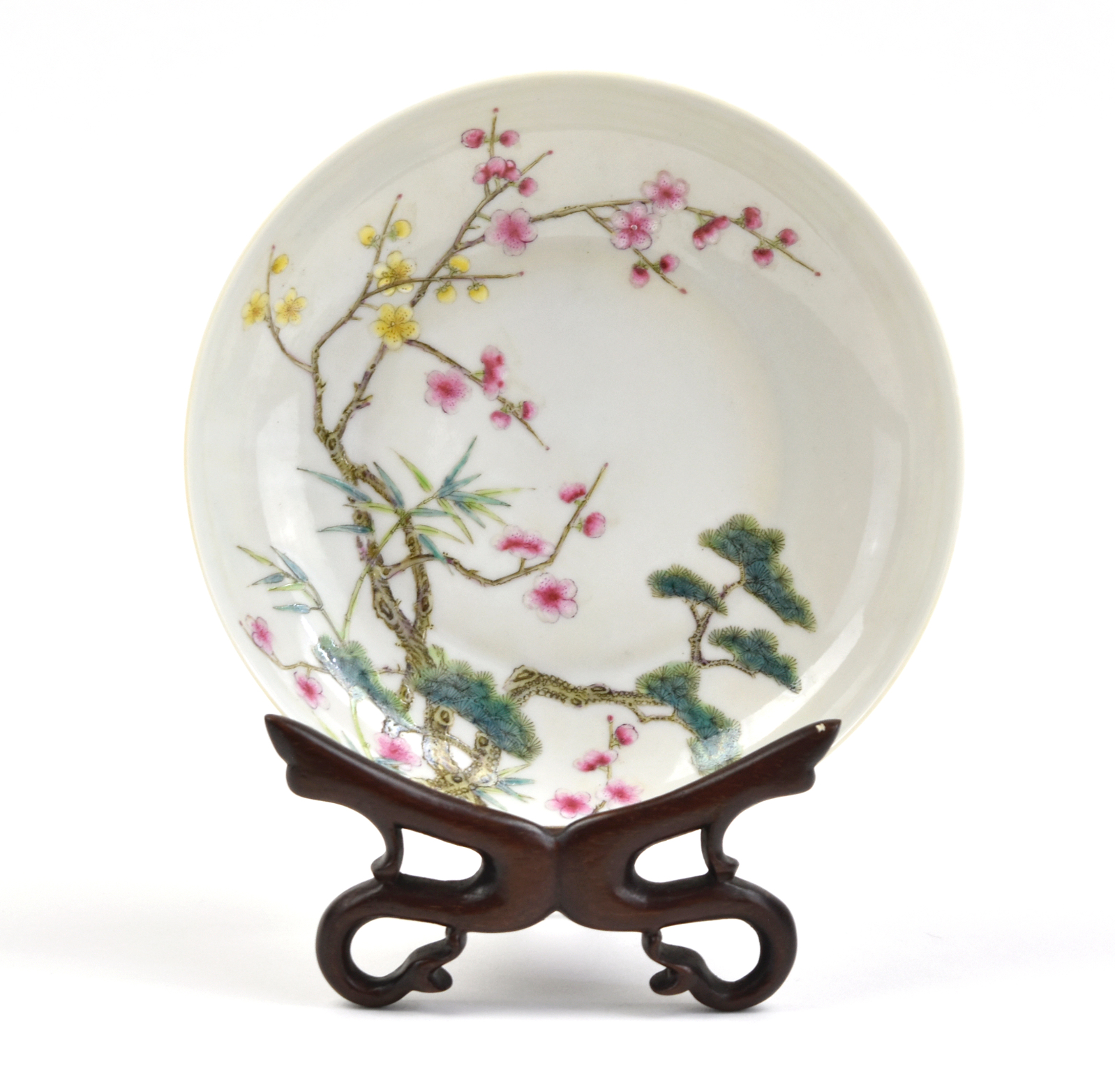 CHINESE FAMILLE ROSE PLATE WITH