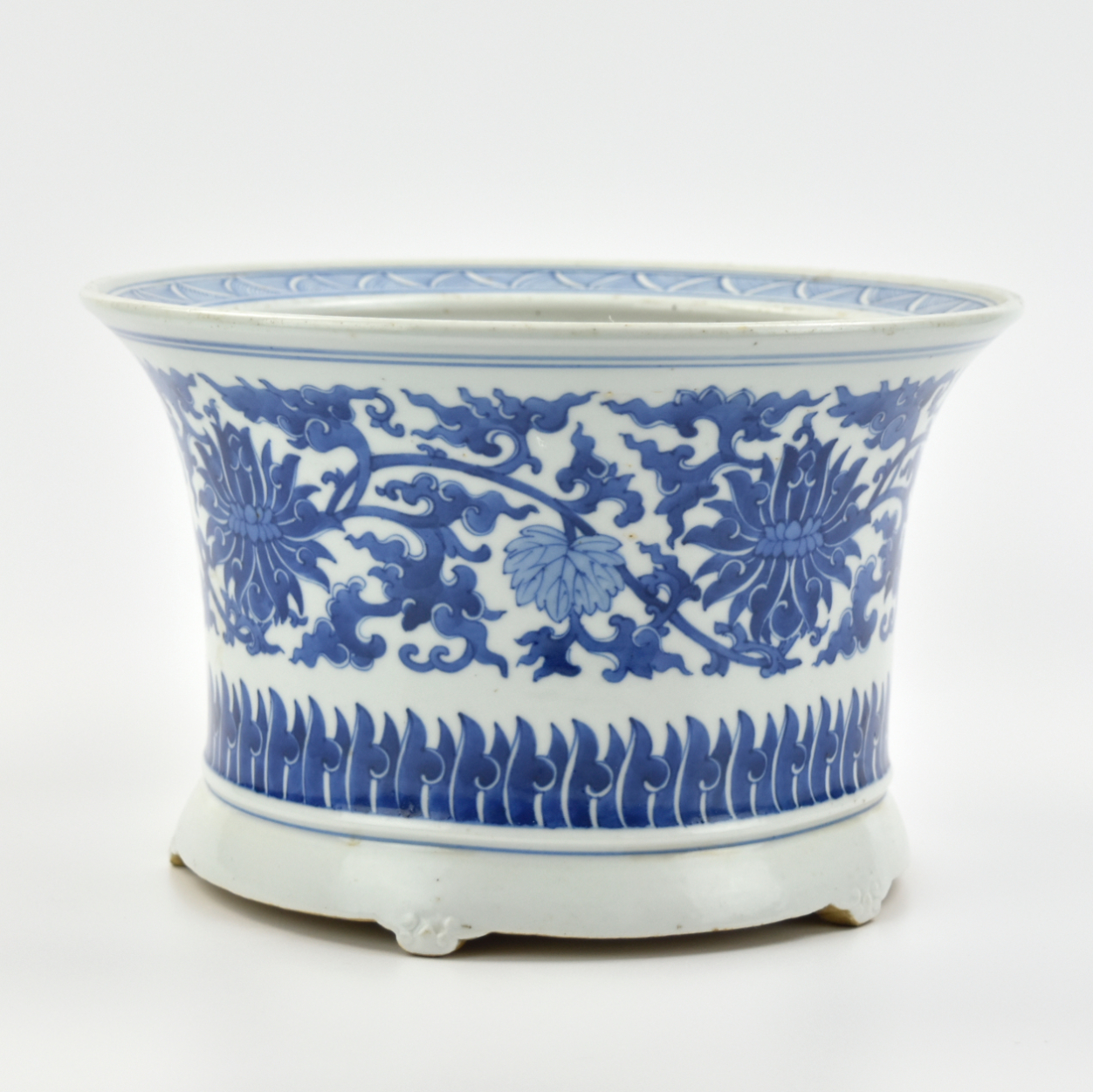CHINESE BLUE WHITE PLANTER W  339798