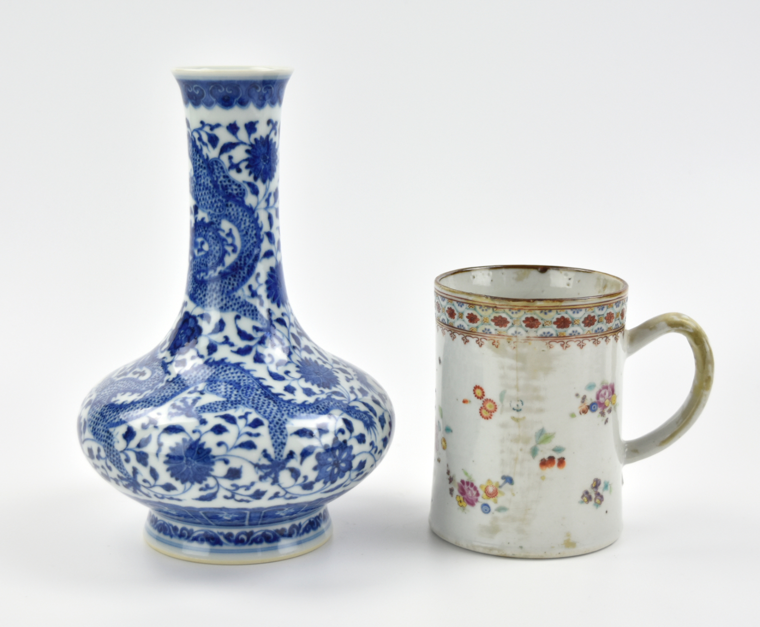 CHINESE BLUE AND WHITE VASE AND 3397a2