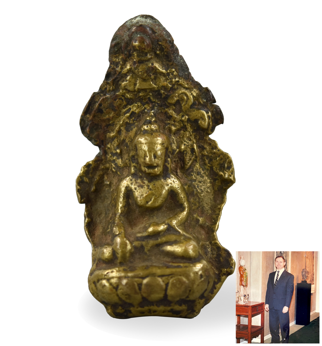 CHINESE GILT BRONZE BUDDHA FIGURE  3397d2