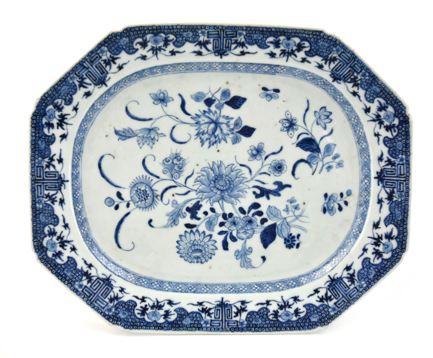 CHINESE BLUE AND WHITE EXPORT PLATE,